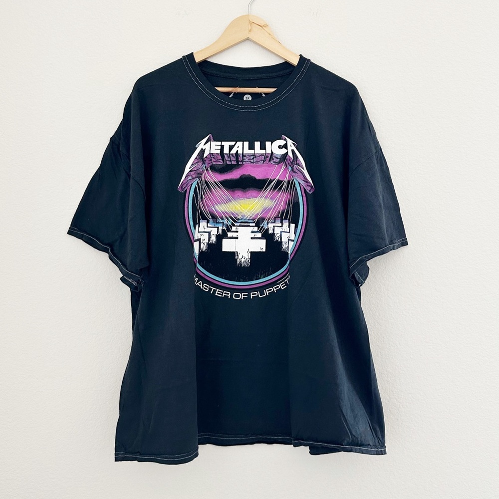 NEW Metallica Master of Puppets Graphic Tee - Picture 6 of 6
